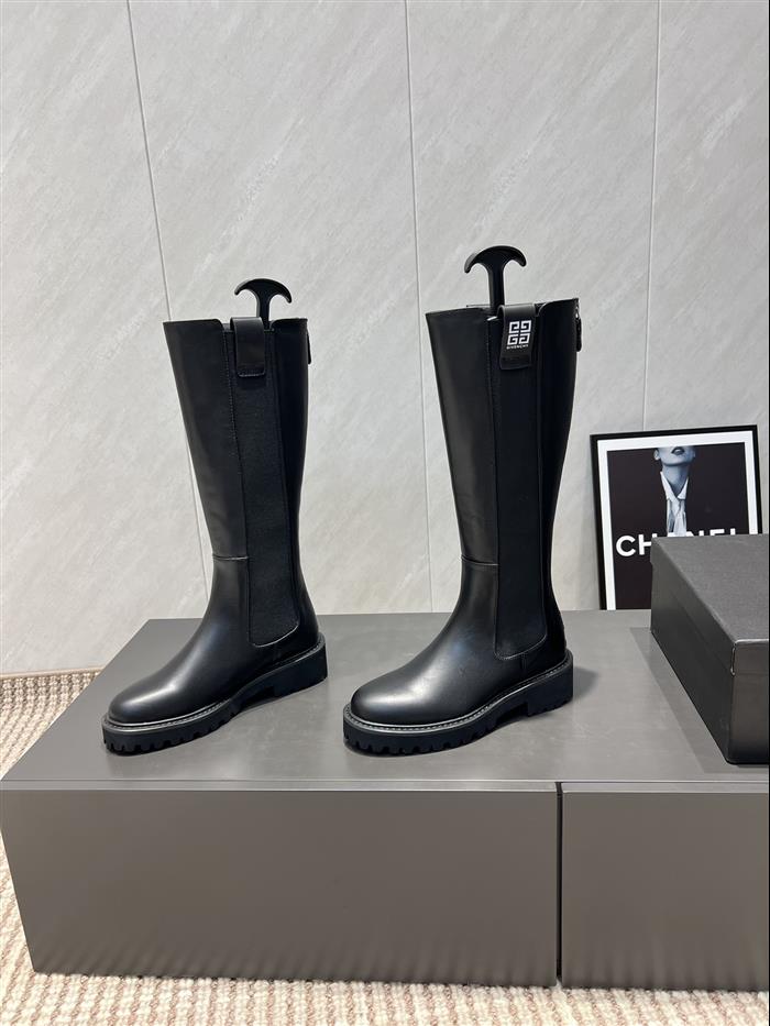 20251128174452145 430